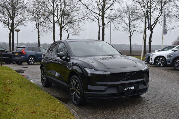 Volvo EX30 Extended Range 272PK Black Edition 69 kWh | H&K | 20" LMV | Elektr. Stoel | ACC | Camera | BLIS |