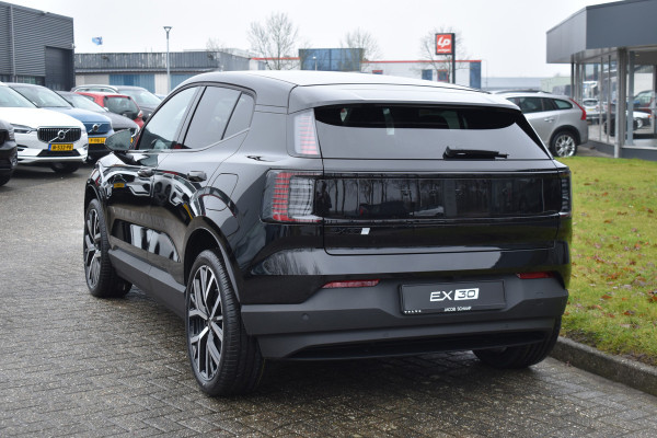 Volvo EX30 Extended Range 272PK Black Edition 69 kWh | H&K | 20" LMV | Elektr. Stoel | ACC | Camera | BLIS |