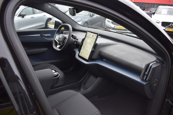 Volvo EX30 Extended Range 272PK Black Edition 69 kWh | H&K | 20" LMV | Elektr. Stoel | ACC | Camera | BLIS |