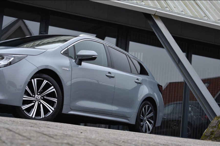 Toyota Corolla Touring Sports 1.8 Hybrid Dynamic | CAMERA | STOELVERWARMING | APPLE CARPLAY | ANDROID AUTO | NAP | ADAPT. CRUISE
