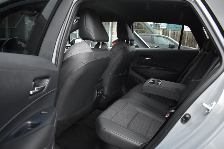 Toyota Corolla Touring Sports 1.8 Hybrid Dynamic | CAMERA | STOELVERWARMING | APPLE CARPLAY | ANDROID AUTO | NAP | ADAPT. CRUISE