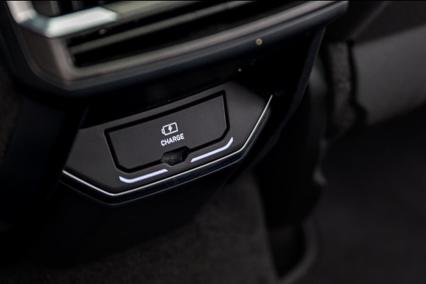 Lynk & Co 01 1.5 261PK Plug-in Hybrid 360 Camera Pano/dak Apple/Carplay Adaptive/Cruise