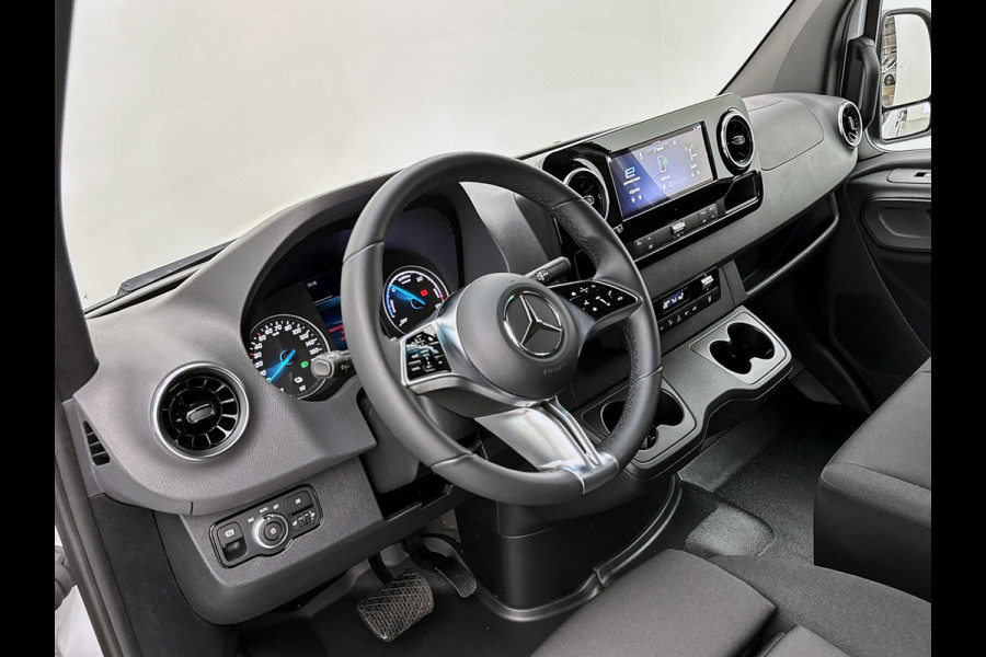 Mercedes-Benz eSprinter 314/414 L3H2 Pro 113kWh 450km actieradius DC laden 115KW Stoelverwarming Camera Betimmering