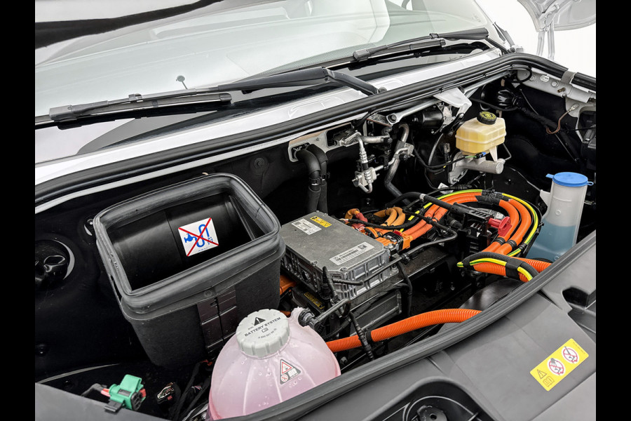 Mercedes-Benz eSprinter 314/414 L3H2 Pro 113kWh 450km actieradius DC laden 115KW Stoelverwarming Camera Betimmering