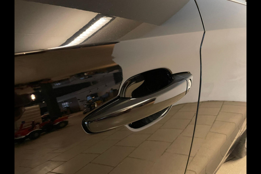 Opel Corsa 1.2 Elegance 100PK AUTOMAAT AIRCO CRUISE NAVI VIA APP APPLE CARPLAY VELGEN ZEER NETTE AUTO