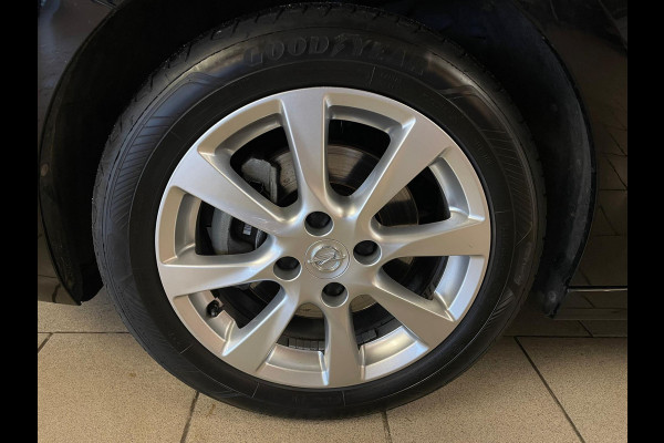 Opel Corsa 1.2 Elegance 100PK AUTOMAAT AIRCO CRUISE NAVI VIA APP APPLE CARPLAY VELGEN ZEER NETTE AUTO