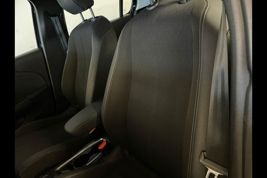 Opel Corsa 1.2 Elegance 100PK AUTOMAAT AIRCO CRUISE NAVI VIA APP APPLE CARPLAY VELGEN ZEER NETTE AUTO