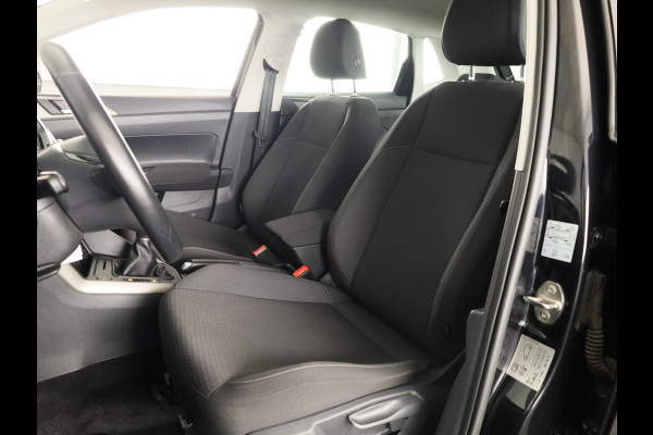Volkswagen Polo 1.0 TSI Comfortline Business 95 PK | Navigatie | Parkeersensoren voor en achter | Automatische airco |