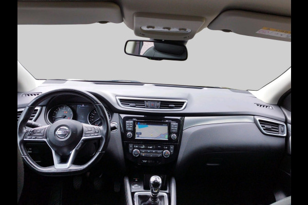 Nissan QASHQAI 1.6 N-Connecta | Trekhaak | Stoelverwarming Half leder | 360 Camera | Comfort pakket