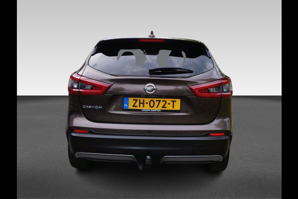 Nissan QASHQAI 1.6 N-Connecta | Trekhaak | Stoelverwarming Half leder | 360 Camera | Comfort pakket