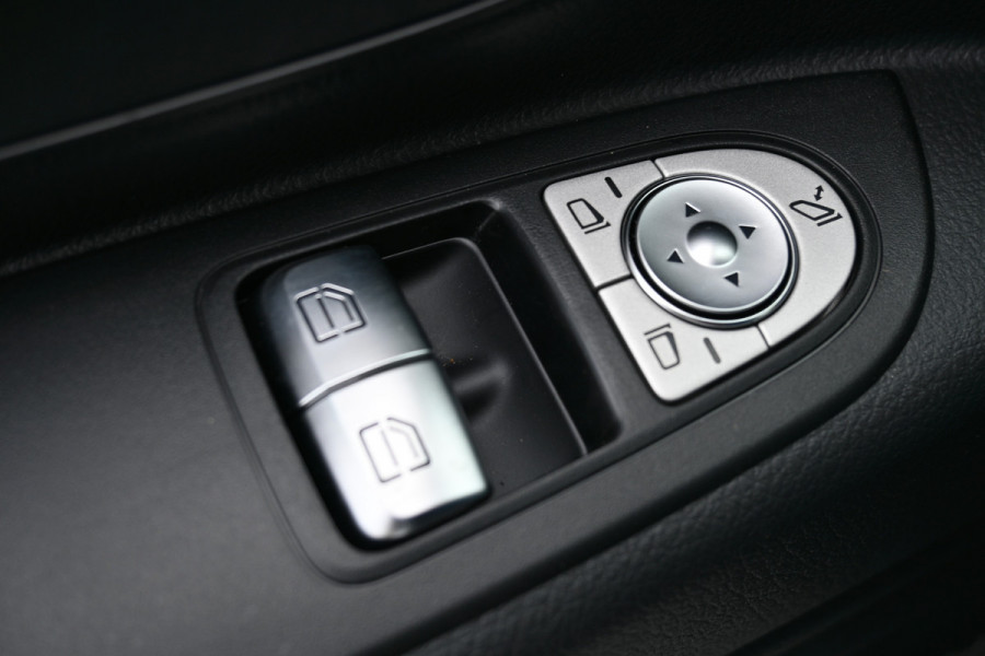 Mercedes-Benz Vito 116 CDI 4x4 L3 Pro 360 graden camera, Achterdeuren, Etc.