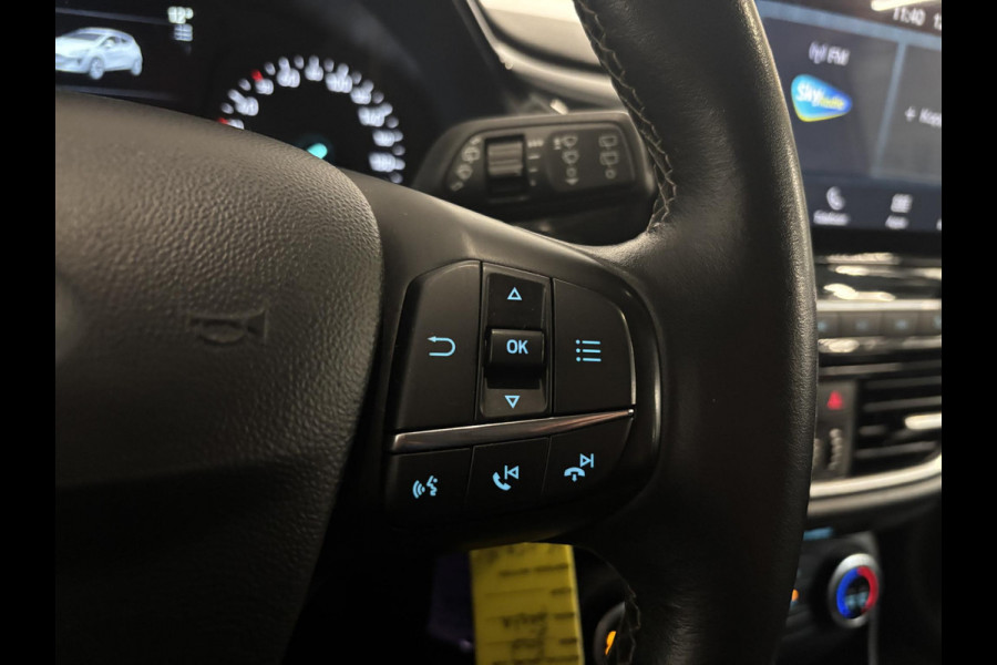 Ford Fiesta 1.0 EcoBoost Titanium AUTOMAAT Navigatie Cruise control Airco
