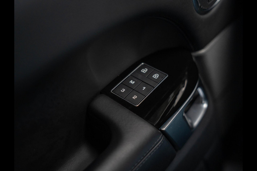 Land Rover Range Rover Sport P400e HSE / Pano / Keyless / Memory / Carplay