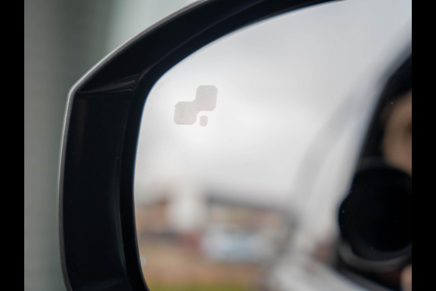 Land Rover Range Rover Sport P400e HSE / Pano / Keyless / Memory / Carplay