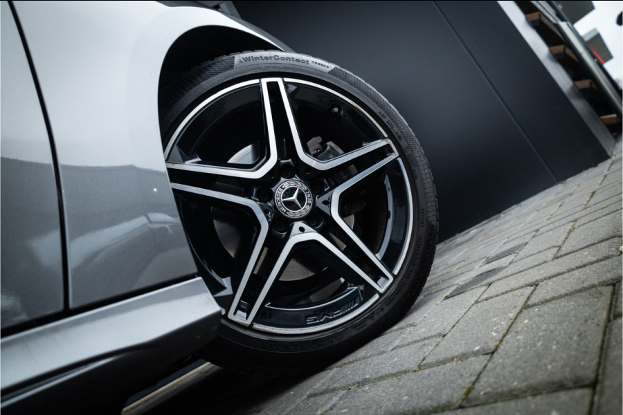 Mercedes-Benz A-Klasse A180 Business Solution AMG - AMG Line | Panorama | Memory | Sfeerverlichting