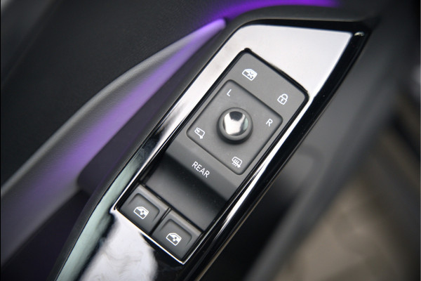 Volkswagen ID.3 First Plus 58 kWh | Stoelverwarming | Stuurverwarming | Camera | Adaptive Cruise Control | Navigatie | Keyless | Parkeersensoren | LED | Apple Carplay | NAP |