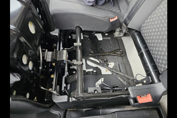 Ford Transit 350 2.0 TDCI L3H2 Trend 130pk Automaat | SCI | Trekhaak | Airco | DAB | Parkeersensoren v+a | Zéér netjes!