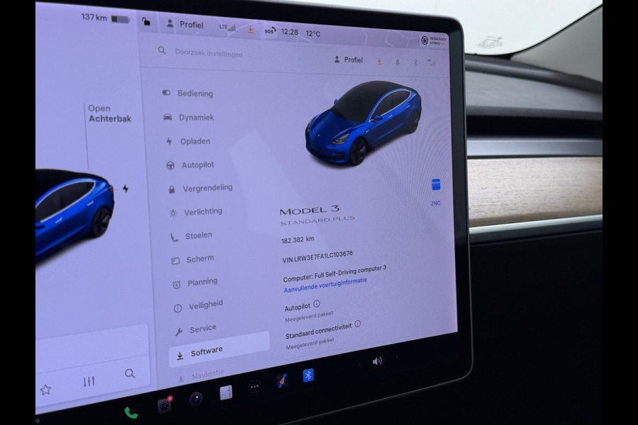 Tesla Model 3 RWD SR plus 325PK SOH 93% LFP Accu AutoPilot Leder Panoramadak Adaptive-Cruise Camera's Elektr.-Stuur+Stoelen+Spiegels+Geheugen+ Navi LED DAB Voorverwarmen Keyless One-Pedal-Drive Lmv 18" 1e Eigenaar Origineel Nederlandse Auto