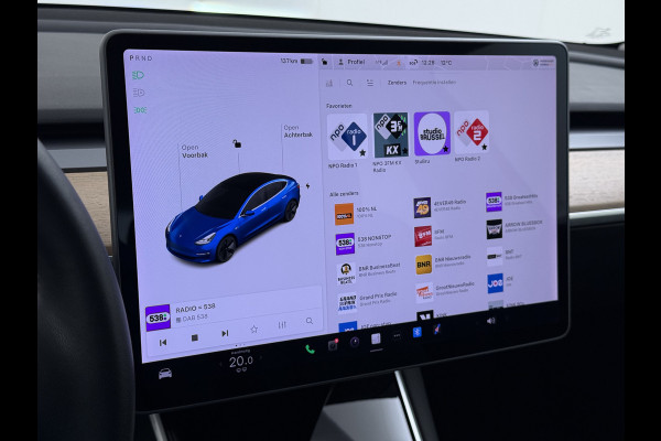 Tesla Model 3 RWD SR plus 325PK SOH 93% LFP Accu AutoPilot Leder Panoramadak Adaptive-Cruise Camera's Elektr.-Stuur+Stoelen+Spiegels+Geheugen+ Navi LED DAB Voorverwarmen Keyless One-Pedal-Drive Lmv 18" 1e Eigenaar Origineel Nederlandse Auto