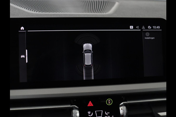 BMW 3 Serie 318i Business Edition | Trekhaak | Sportstoelen | Half leder | Adaptief LED | Carplay | Navigatie | Parkeerhulp | Climate control | Bluetooth | Cruise control