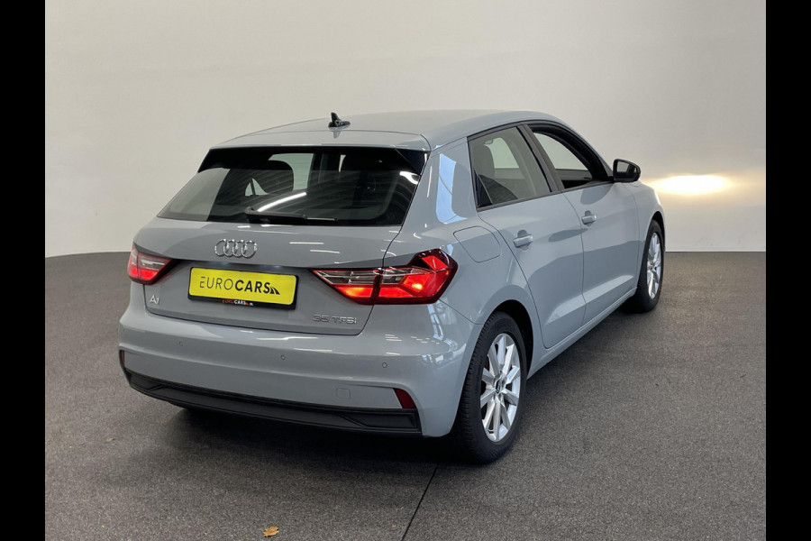 Audi A1 Sportback 35 TFSI 150pk S-tronic Navigatie Apple Carplay/Android Auto Parkeersensoren Virtual Cockpit Lichtmetalen velgen Airco