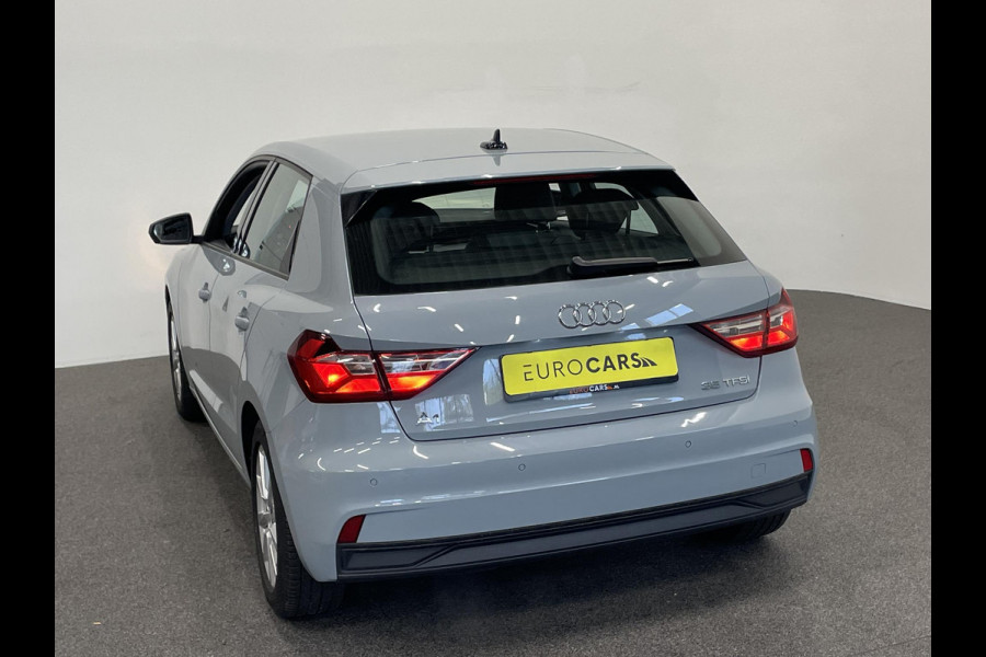 Audi A1 Sportback 35 TFSI 150pk S-tronic Navigatie Apple Carplay/Android Auto Parkeersensoren Virtual Cockpit Lichtmetalen velgen Airco