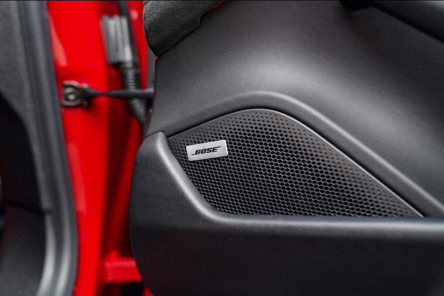 Porsche Taycan Sport Turismo GTS 93 kWh | Luchtvering / LIFT | Bose surround sound | Panorama | Luxe Leder / Alcantara | Sfeerverl