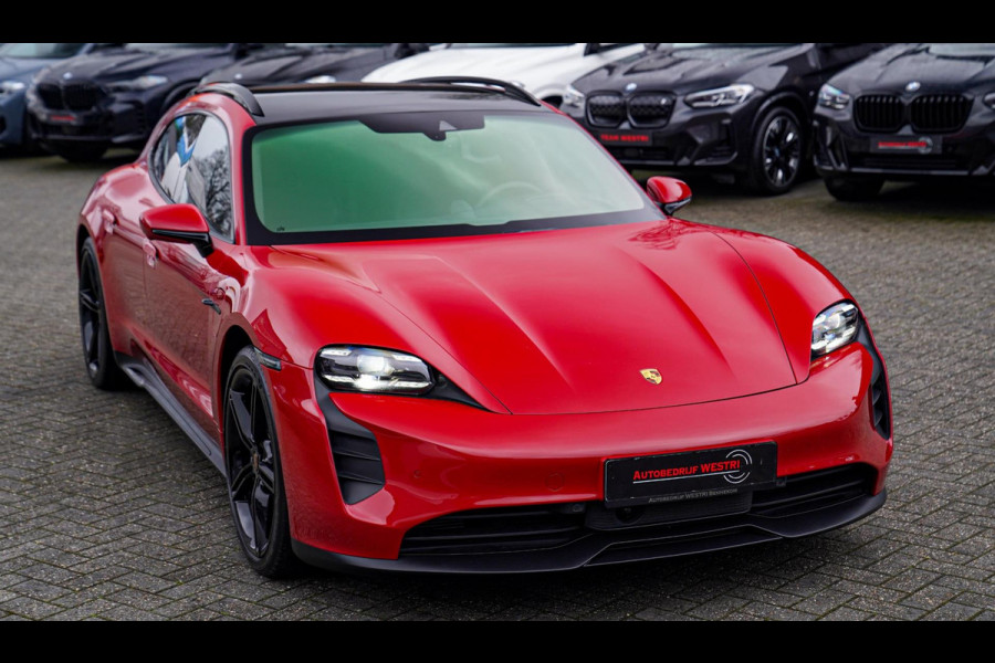 Porsche Taycan Sport Turismo GTS 93 kWh | Luchtvering / LIFT | Bose surround sound | Panorama | Luxe Leder / Alcantara | Sfeerverl