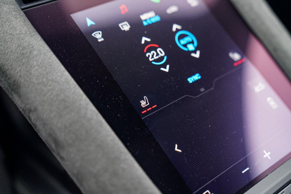 Porsche Taycan Sport Turismo GTS 93 kWh | Luchtvering / LIFT | Bose surround sound | Panorama | Luxe Leder / Alcantara | Sfeerverl