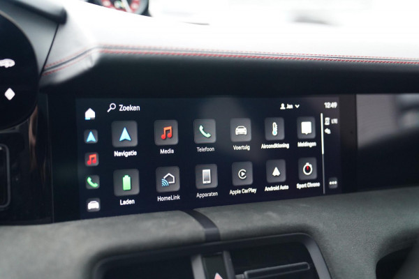 Porsche Taycan Sport Turismo GTS 93 kWh | Luchtvering / LIFT | Bose surround sound | Panorama | Luxe Leder / Alcantara | Sfeerverl