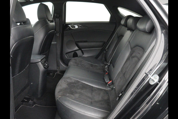 Kia ProCeed 1.5 T-GDI GT-PlusLine | Panoramadak | Leder/Alcantara | Adaptive cruise | Stoelverwarming | Carplay | Full LED | Navigatie | Stuurverwarming | JBL Sound