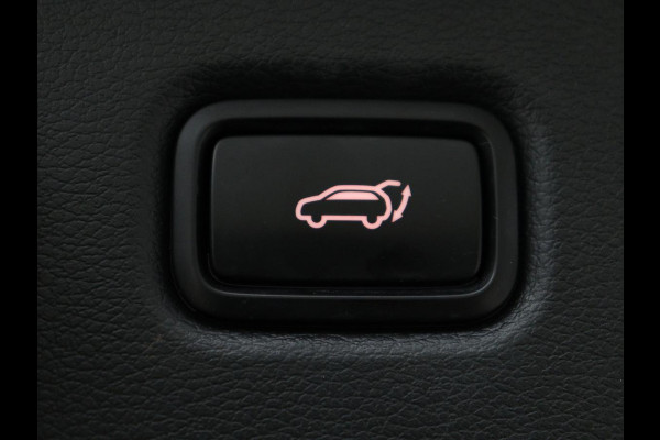 Kia ProCeed 1.5 T-GDI GT-PlusLine | Panoramadak | Leder/Alcantara | Adaptive cruise | Stoelverwarming | Carplay | Full LED | Navigatie | Stuurverwarming | JBL Sound