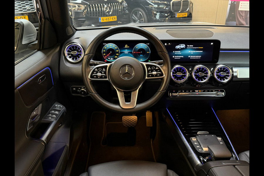 Mercedes-Benz EQB 350 4MATIC AMG Line 67 kWh CAMERA|CARPLAY|SFEERVERLICHTING|ELEKT KOFFERKLEP|GARANTIE 2028|DEALER ONDERHOUDEN