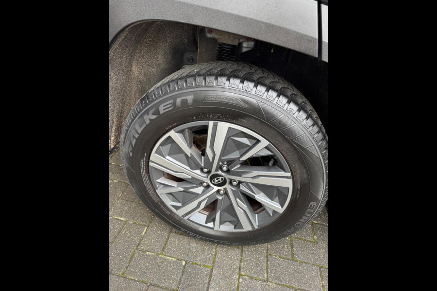 Hyundai Tucson 1.6 T-GDI HEV 180PK /Led /Pano /Winterpakket