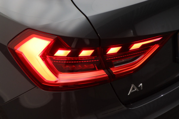 Audi A1 Sportback 25 TFSI epic Virtual Cockpit, Airco, Camera, Apple Carplay, Cruise, PDC, DAB, 17''