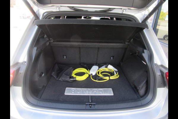 Volkswagen Tiguan 1.4 TSI eHybrid PHEV R-Line Business+ | LED Matrix | Camera | Adaptive CC | Black Pack | (occasion)