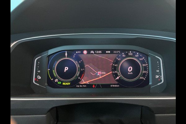 Volkswagen Tiguan 1.4 TSI eHybrid PHEV R-Line Business+ | LED Matrix | Camera | Adaptive CC | Black Pack | (occasion)