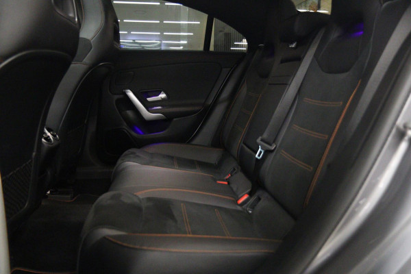 Mercedes-Benz CLA-Klasse 220 ORANGE EDITION Nap/Dealeronderhoud/Pano/Memory/Sfeer/Cam/carplay/BOMVOL