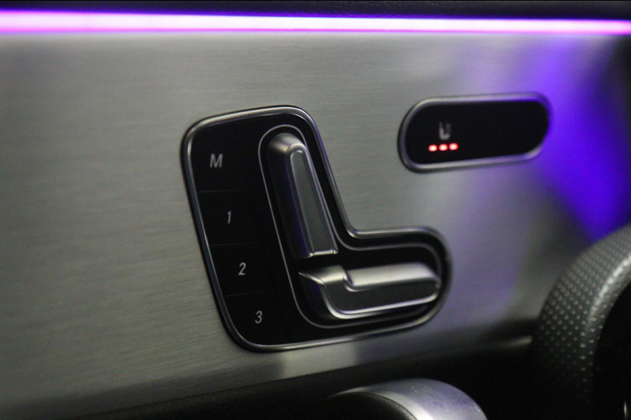 Mercedes-Benz CLA-Klasse 220 ORANGE EDITION Nap/Dealeronderhoud/Pano/Memory/Sfeer/Cam/carplay/BOMVOL