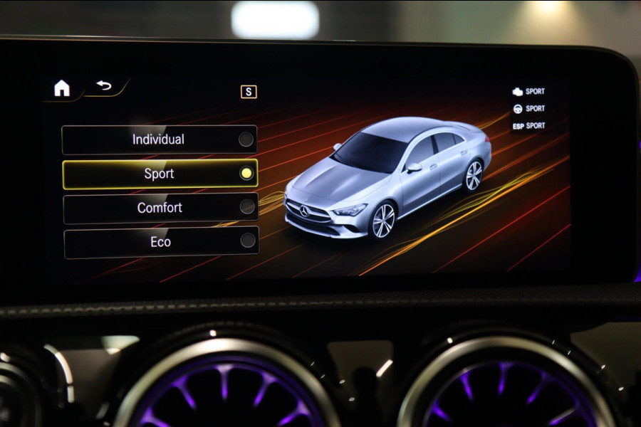 Mercedes-Benz CLA-Klasse 220 ORANGE EDITION Nap/Dealeronderhoud/Pano/Memory/Sfeer/Cam/carplay/BOMVOL