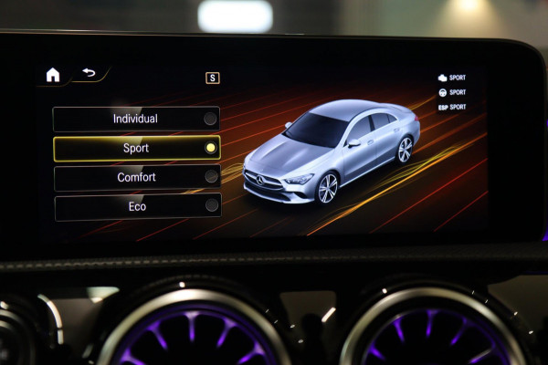 Mercedes-Benz CLA-Klasse 220 ORANGE EDITION Nap/Dealeronderhoud/Pano/Memory/Sfeer/Cam/carplay/BOMVOL
