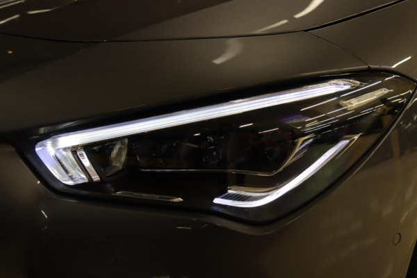 Mercedes-Benz CLA-Klasse 220 ORANGE EDITION Nap/Dealeronderhoud/Pano/Memory/Sfeer/Cam/carplay/BOMVOL