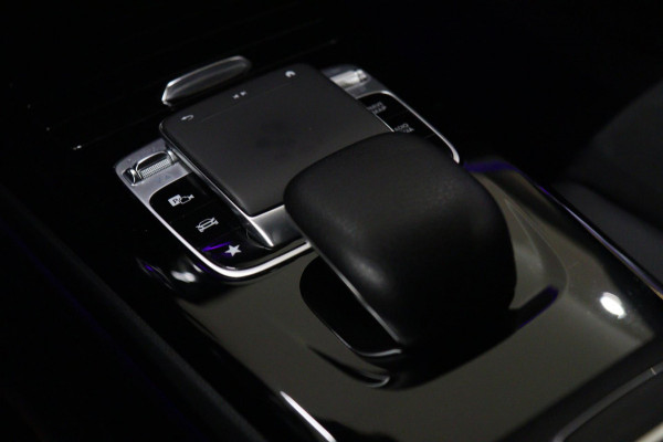 Mercedes-Benz CLA-Klasse 220 ORANGE EDITION Nap/Dealeronderhoud/Pano/Memory/Sfeer/Cam/carplay/BOMVOL