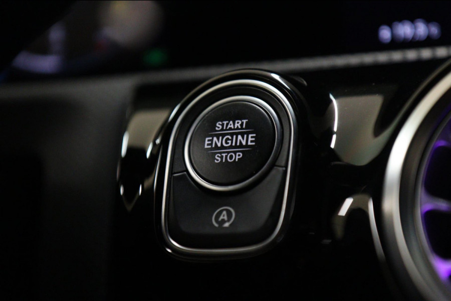 Mercedes-Benz CLA-Klasse 220 ORANGE EDITION Nap/Dealeronderhoud/Pano/Memory/Sfeer/Cam/carplay/BOMVOL