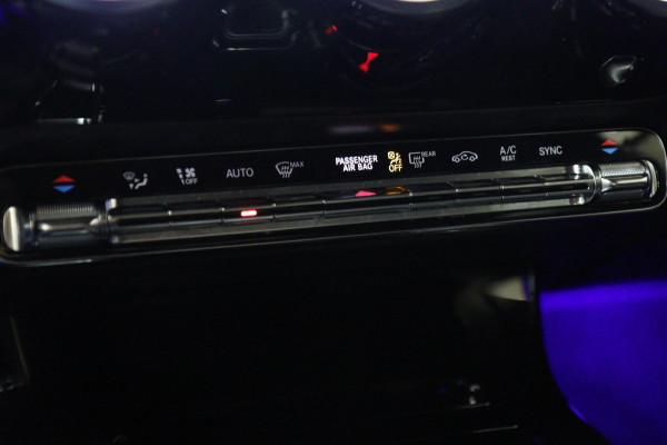 Mercedes-Benz CLA-Klasse 220 ORANGE EDITION Nap/Dealeronderhoud/Pano/Memory/Sfeer/Cam/carplay/BOMVOL