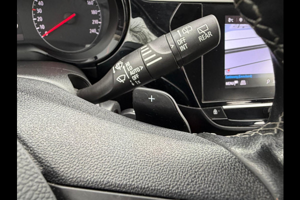 Opel Corsa 1.2 Elegance navi / stoelverwarming