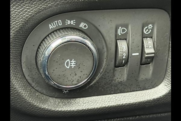 Opel Corsa 1.2 Elegance navi / stoelverwarming