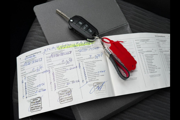 Opel Corsa 1.2 Elegance navi / stoelverwarming