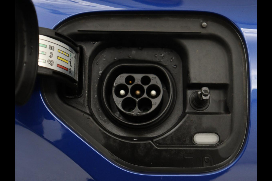 Seat Leon 1.4 TSI eHybrid PHEV FR | Panoramadak | Stoelverwarming | Leder/Alcantara | Adaptive cruise | Camera | Carplay | Navigatie | Stuurverwarming | Plug In