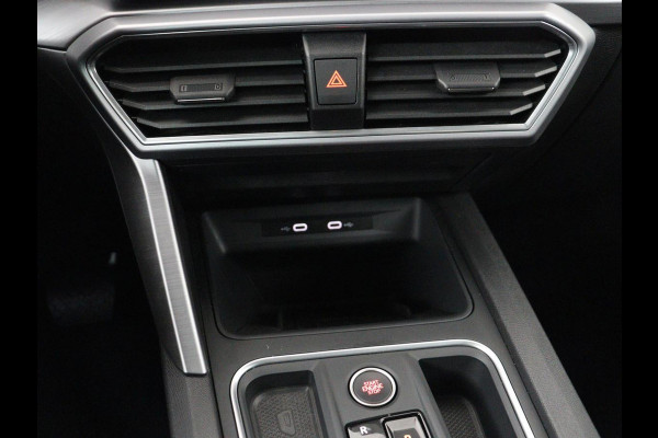 Seat Leon 1.4 TSI eHybrid PHEV FR | Panoramadak | Stoelverwarming | Leder/Alcantara | Adaptive cruise | Camera | Carplay | Navigatie | Stuurverwarming | Plug In